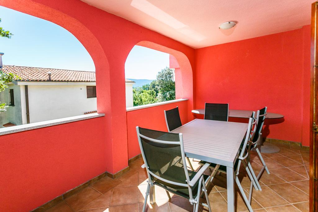 Apartments Josip Pinezići Quarto foto