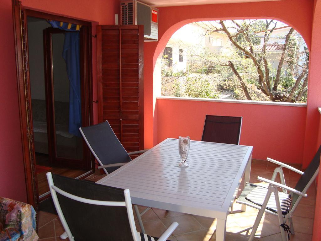 Apartments Josip Pinezići Quarto foto
