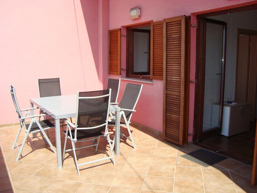 Apartments Josip Pinezići Quarto foto